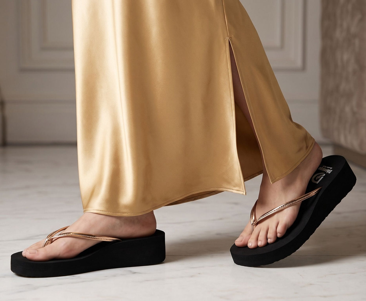 Dhamasa Women's Soft Sole Comfort Slippers