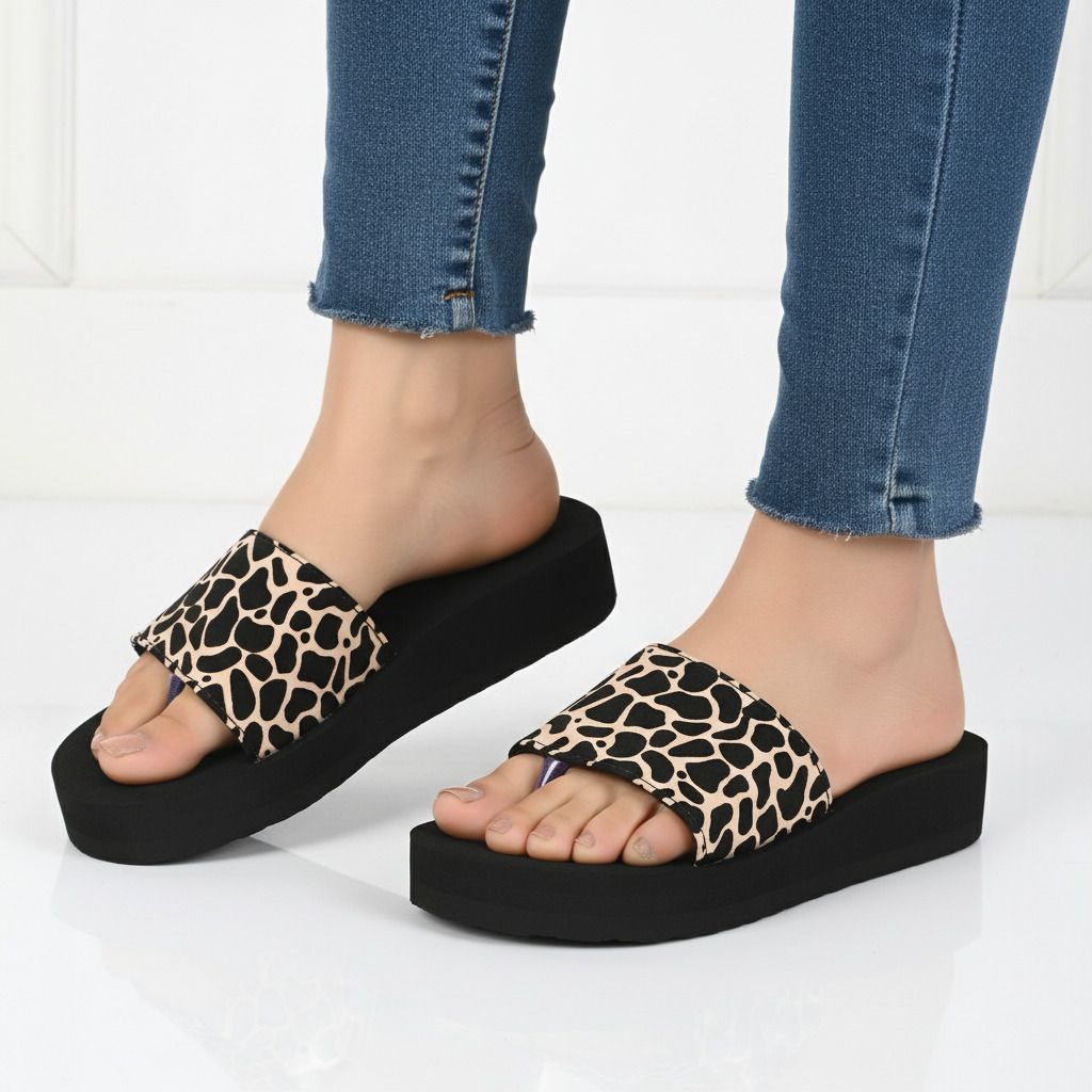 Dhamasa Women's Soft Sole Comfort Slippers