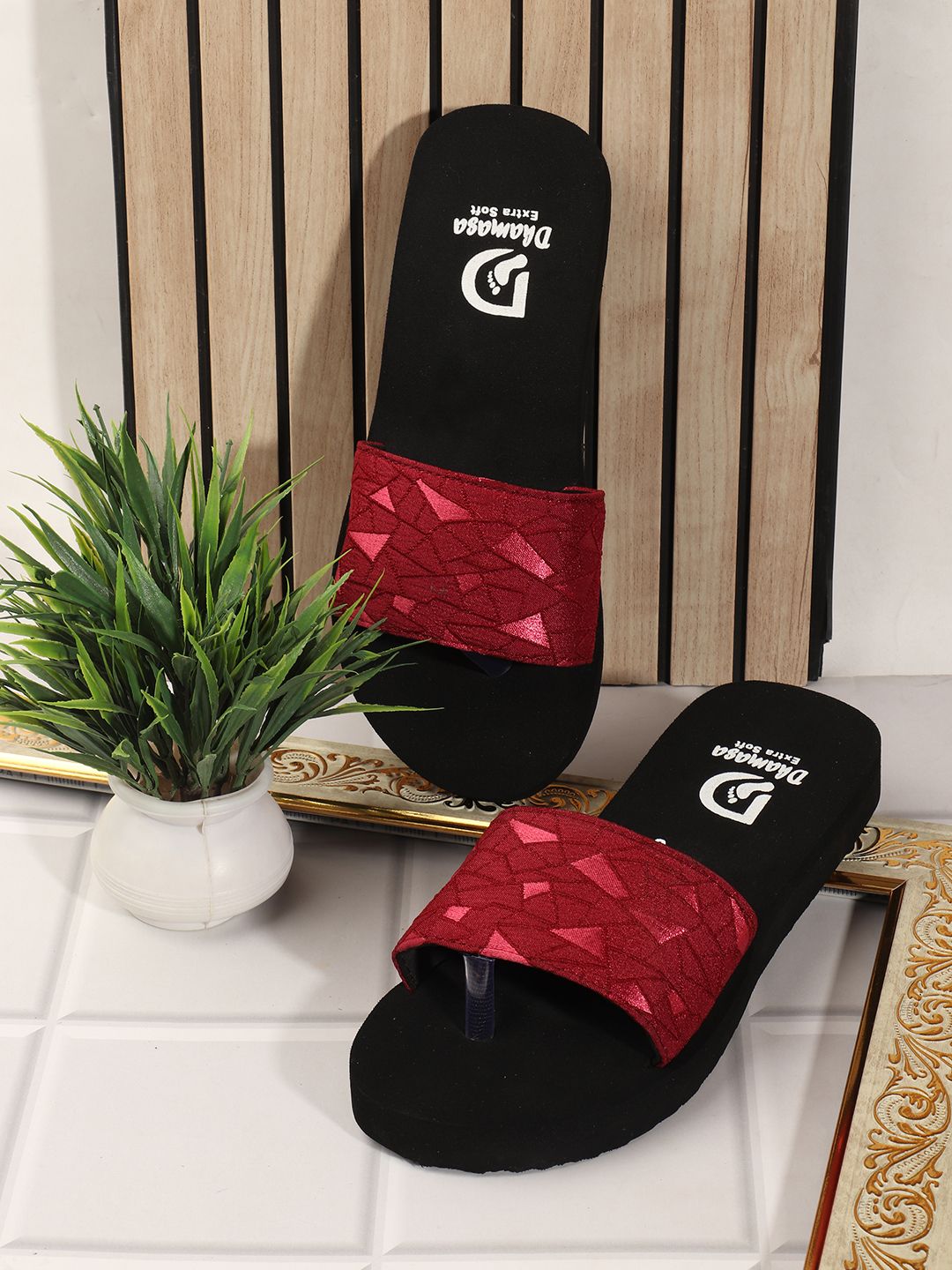 Dhamasa Women's Soft Sole Comfort Slippers